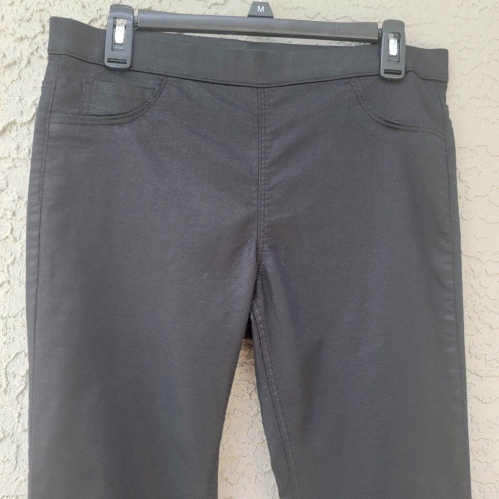 H&M pull up black wax back pockets jeggings size 12